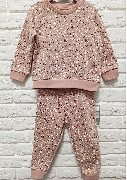 Теплий костюмчик primark