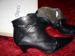 Кожаные ботинки