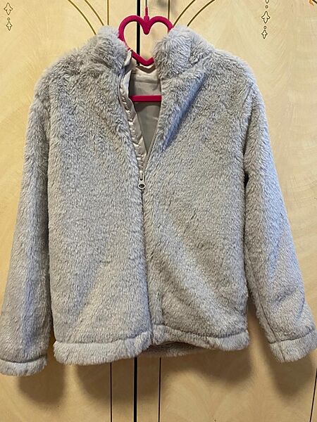 Хутряна курточка для дівчинки 