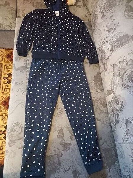 Спортивний костюм на 128-134 см кофточка