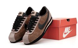 Женские кроссовки Nike Air Cortez. Brown