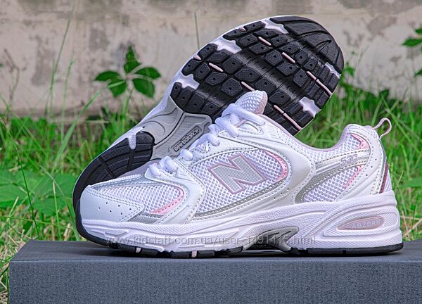 Женские кроссовки New Balance 530. Нью Беленс. White/Violet