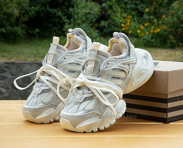 Женские кроссовки Adidas Vento XLG. Grey