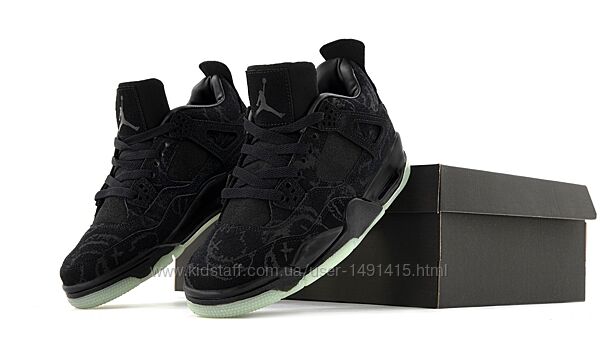 Мужские кроссовки Nike Air Jordan 4 Retro x Kaws. Black