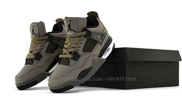 Женские кроссовки Nike Air Jordan 4 Retro. Brown