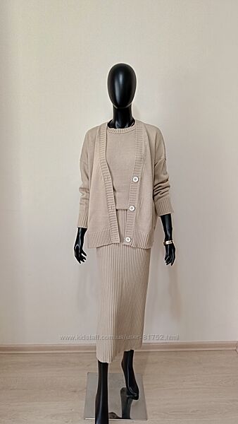 Вязаний костюм  спідниця, джемпер