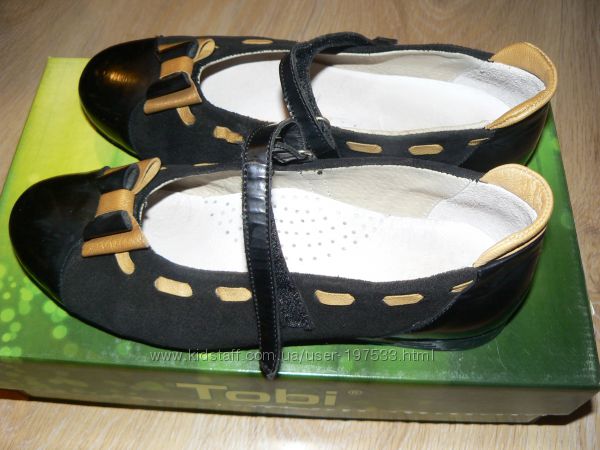 Туфлі шкільні для дівчинки Tobi 22 см устілка