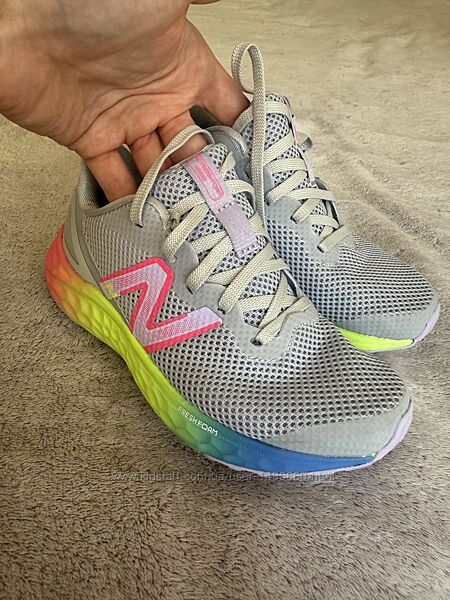 Дитячі кросівки New Balance 32р