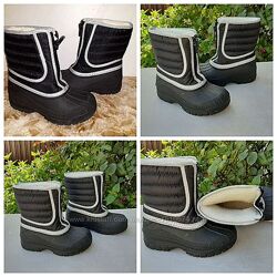 р.26 Зимние сапоги Clarks оригинал