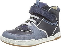  р.32, 32.5, 34 Clarks детские кожаные ботинки оригинал