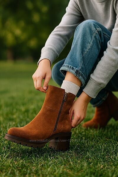 р.37, 38  Clarks женские замшевые высокие ботинки оригинал