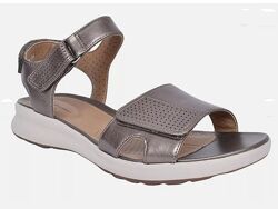 р.39.5, 40 Clarks женские кожаные спортивные сандалии оригинал