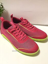 р.36,38,39 Clarks детские кроссовки оригинал
