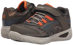 Акция на обувь Кроссовки Hi-Tec Thunder JR Multi sport shoe 28 р, 17.5 см
