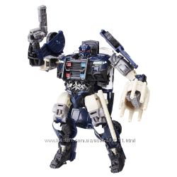 Трансформер Hasbro Делюкс Баррикада Последний рыцарь Deluxe Barricade