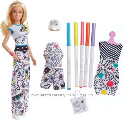 Barbie Crayola Color-in Fashions, Blonde. Набор Барби дизайнер CRAYOLA   