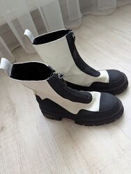 Жіноче взуття H&M