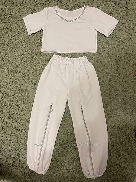 Стильний костюм для дівчинки 4-5 років