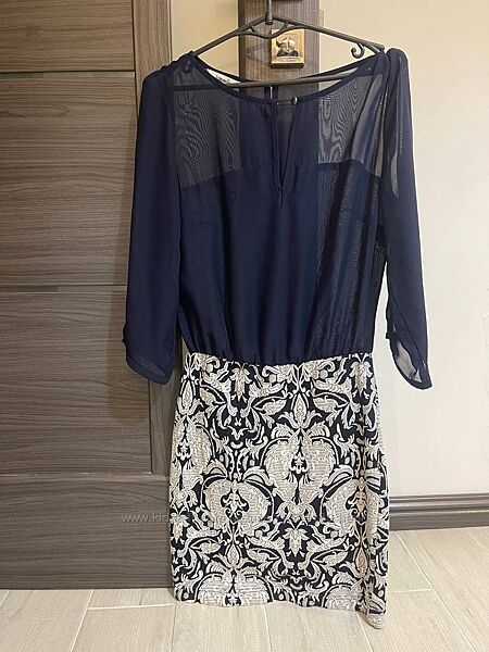 Сукня жіноча