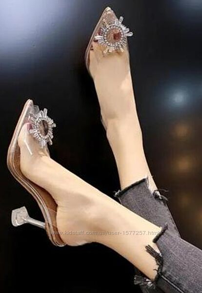 Прозорі туфельки. Босоніжки. 