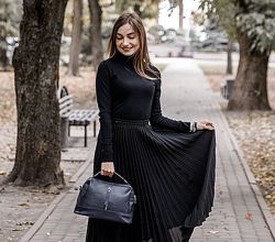 #1: темно-синя