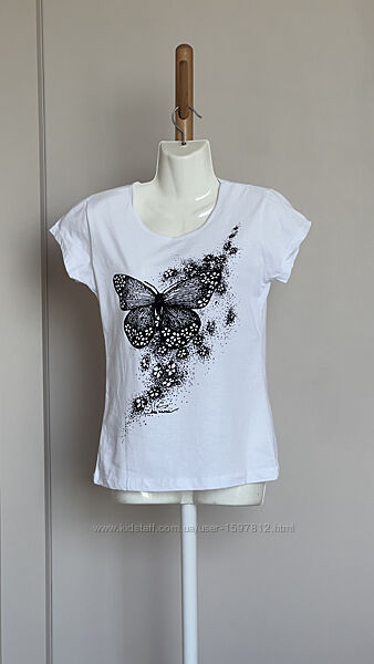 Футболка біла з метеликом  S Tenkie