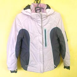 Лыжная куртка для девочки, H&M Швеция. Рост 146 см, 9-12 лет