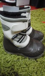 Сапожки QUECHUA еврозима, фирменные р. 20-21, 22-23 на низкий подъем