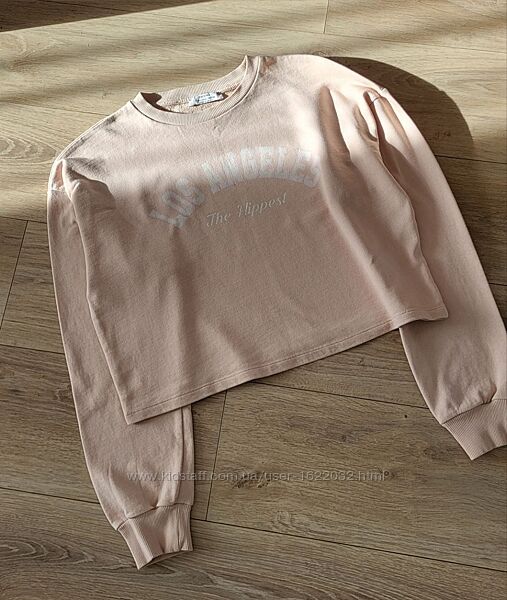 Нюдовый свитшот, оверсайз Bershka