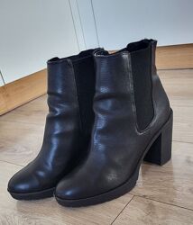 Полусапожки, ботинки, на каблуке H&M