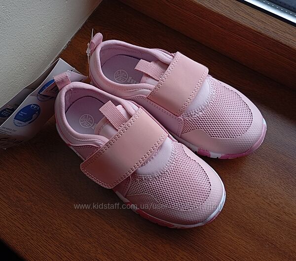 Кросівки lupilu kids trainers basic eva оригінал нові р.26,27,30 розові