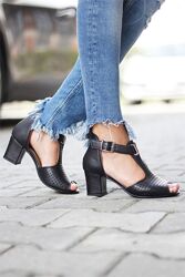 Итальянские кожаные босоножки TEENS, Размер 39-40