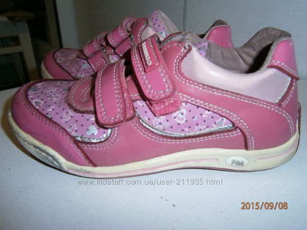 туфли -кроссовочки Фламинго 