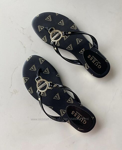 Шлепки Guess 
