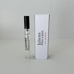 Juliette Has A Gun Lili Fantasy edp 