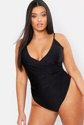 Красивий купальник Boohoo 18/3XL