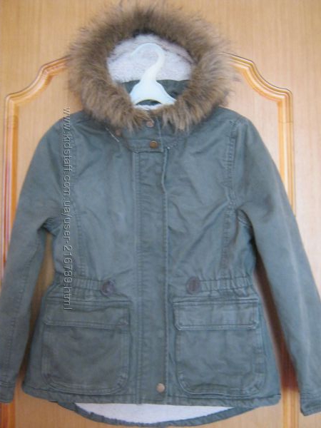 Куртка демисезон  на флисе H&M на 9-10 лет