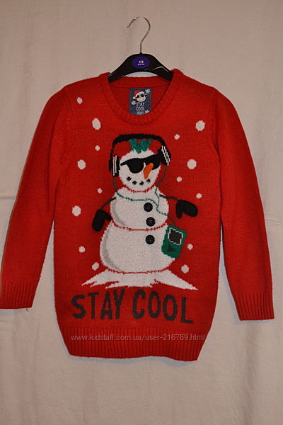 Новогодний  свитер Снеговик на 7-8 лет