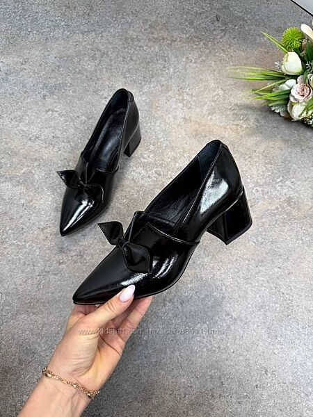 Стильні туфлі з натуральної шкіри - від виробника