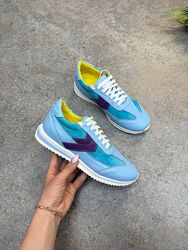 Стильні шкіряні кросівки із м&acuteякою устілкою - від виробника