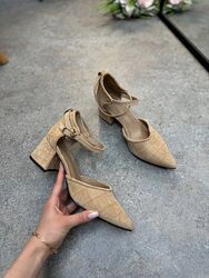 Дуже стильні босоніжки з натуральної шкіри 