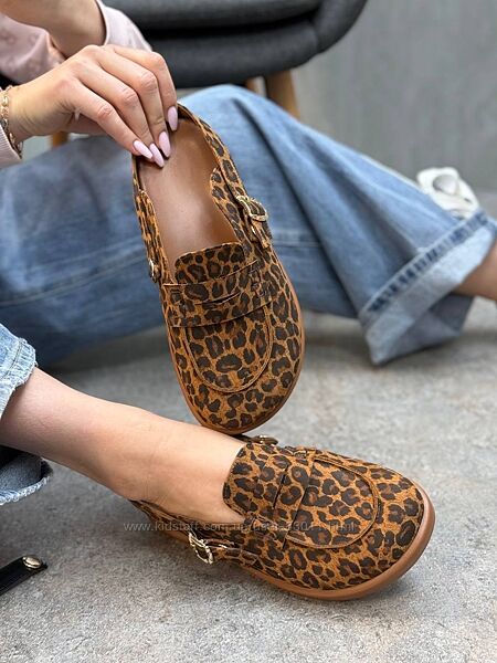 Трендові анатомічні клогі з натуральної шкіри