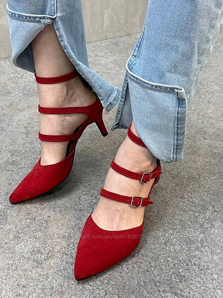 Стильні босоніжки з натуральної шкіри