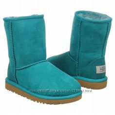 Зимове взуття Ugg для дівчинки. Нове.
