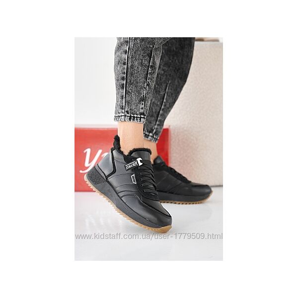 Жіночі кросівки шкіряні зимові чорні Yuves Афіна