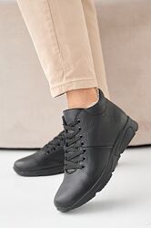 Жіночі кросівки шкіряні зимові чорні Milord Olimp