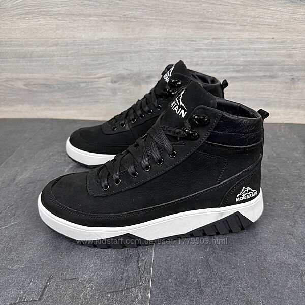 Чоловічі зимові шкіряні кросівки BRIX ч. н