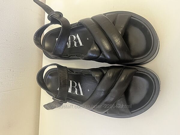 Босоніжки Zara рр 37