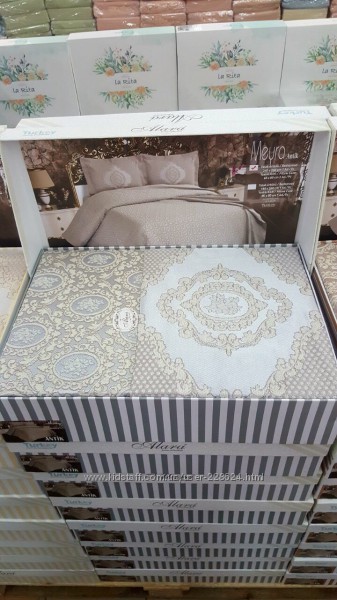 Жаккардовые покрывала Alara