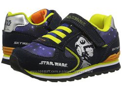 Stride Rite Star Wars Retro Skywalker детские кроссовки